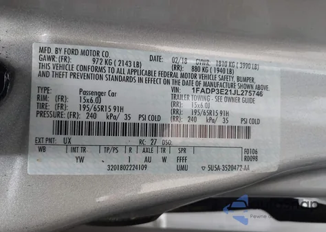 2018 Ford Focus S из США, поврежденный, VIN 1FADP3E21JL275746